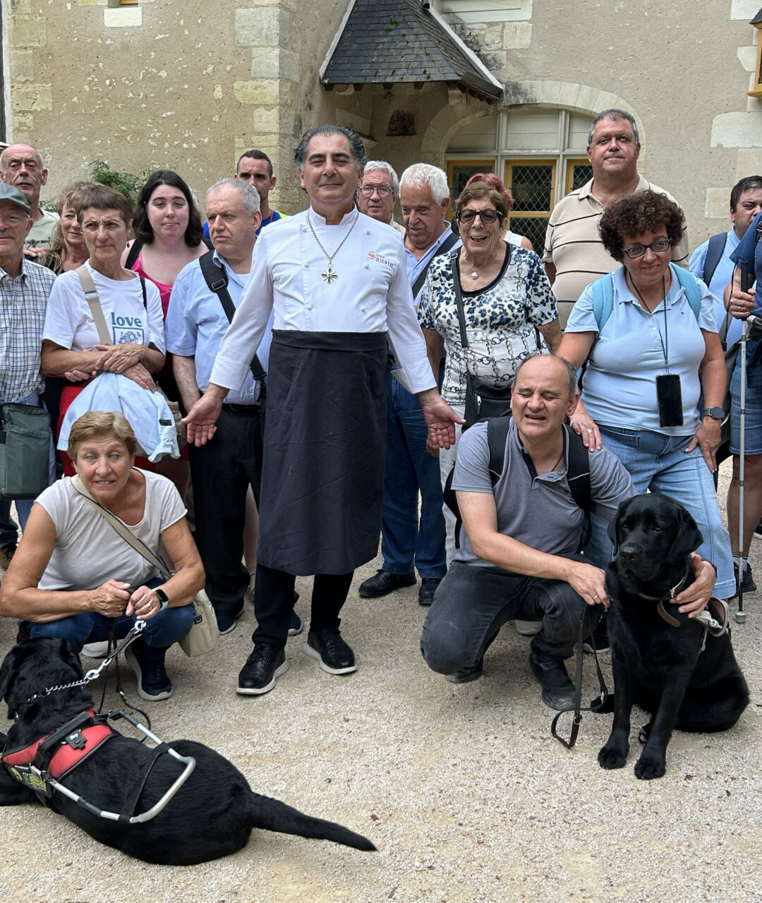 27 Août 2026 : Organisation d&rsquo;un repas avec 40 non-voyants , leurs chiens et accompagnateurs par le Délégué d&rsquo;Amboise Stéphane Sausin